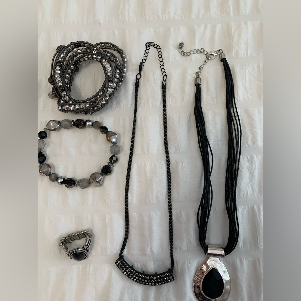 Elegant Silver and Black Jewelry Set